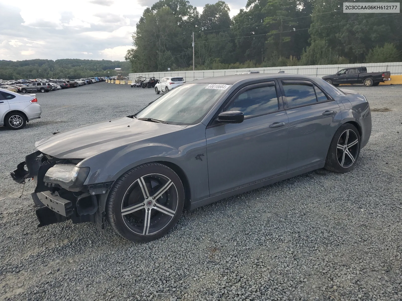 2C3CCAAG6KH612177 2019 Chrysler 300 Touring