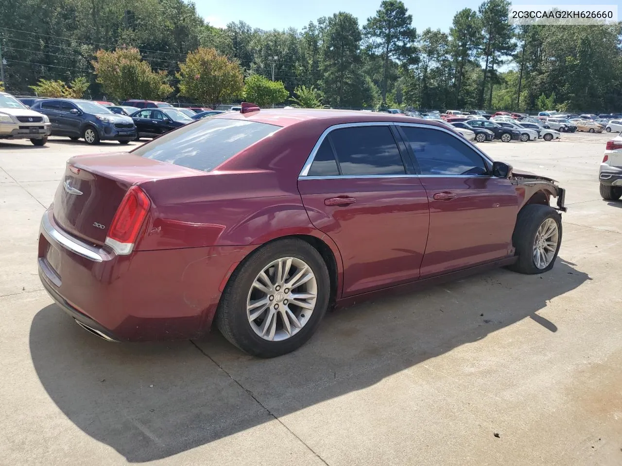 2C3CCAAG2KH626660 2019 Chrysler 300 Touring