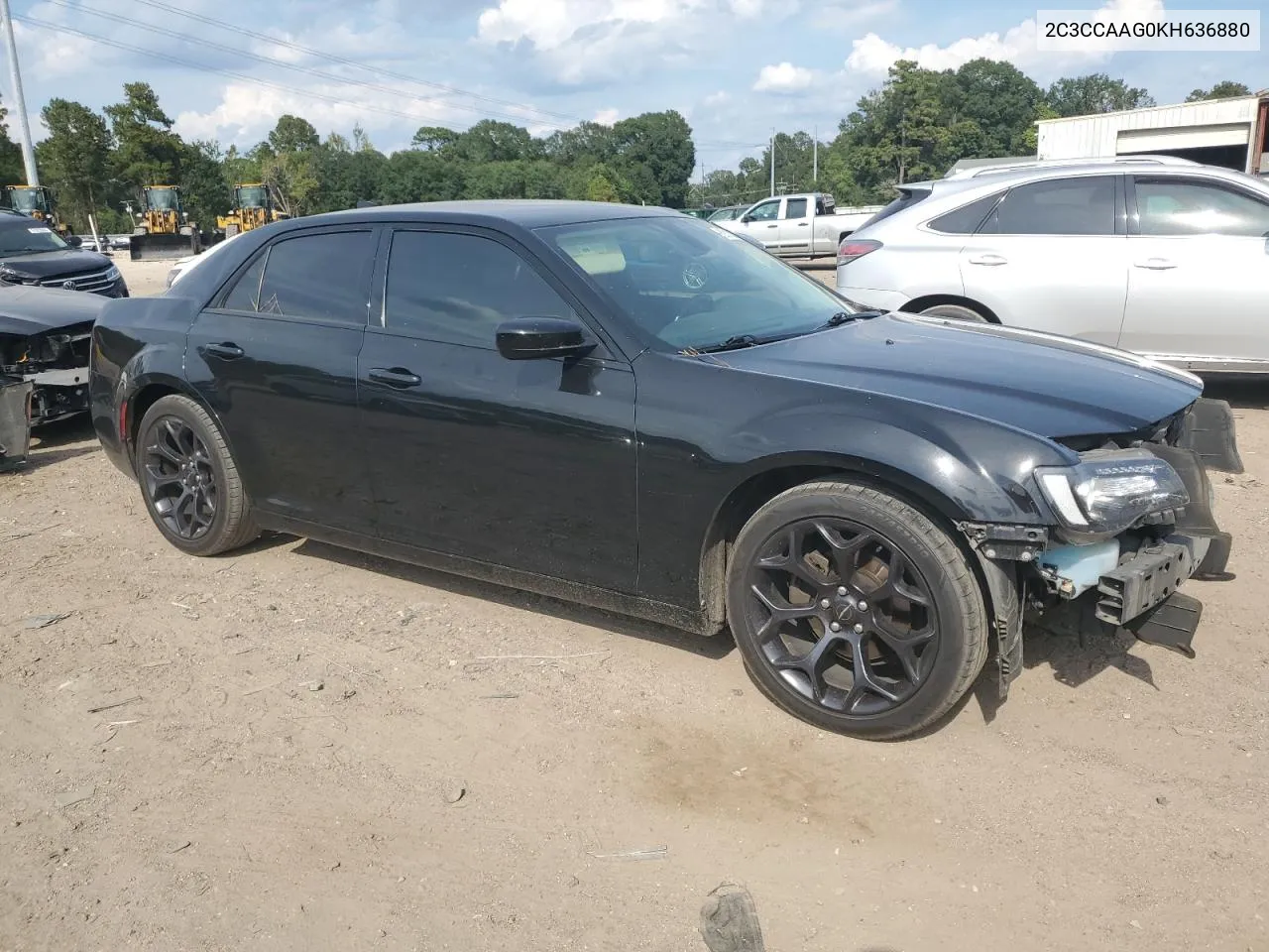 2C3CCAAG0KH636880 2019 Chrysler 300 Touring