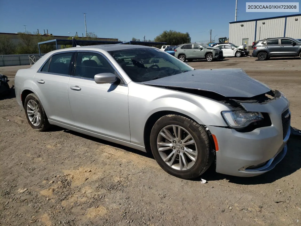 2C3CCAAG1KH723008 2019 Chrysler 300 Touring