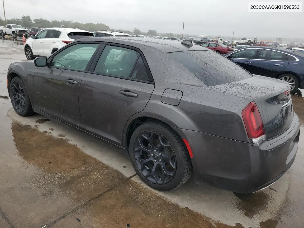 2C3CCAAG6KH590553 2019 Chrysler 300 Touring