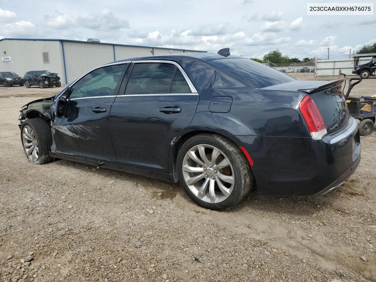 2019 Chrysler 300 Touring VIN: 2C3CCAAGXKH676075 Lot: 71286114