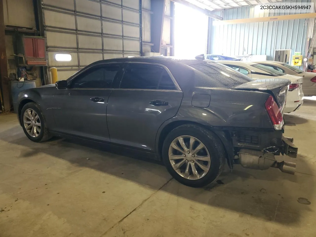 2019 Chrysler 300 Limited VIN: 2C3CCAKG5KH594947 Lot: 71654904