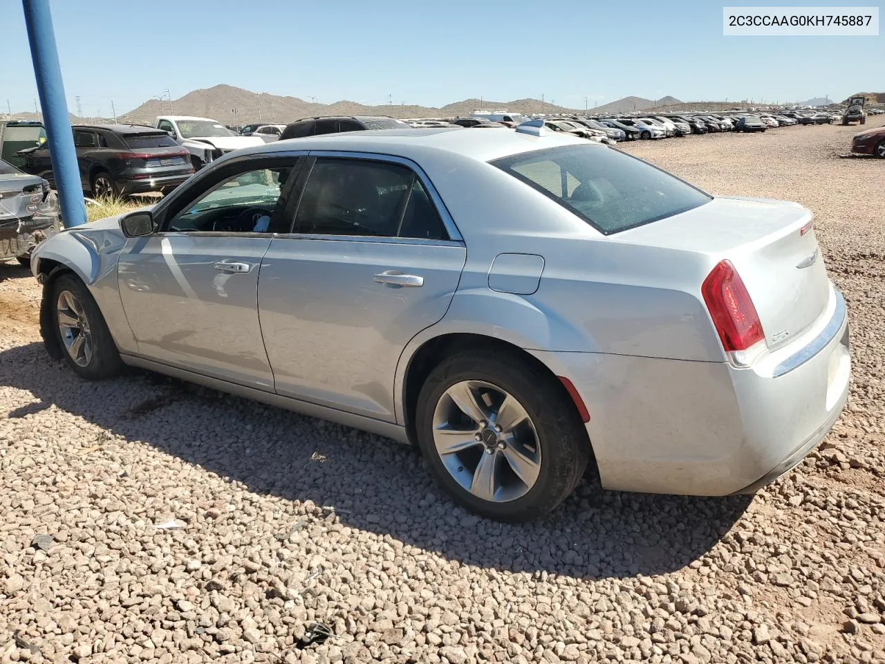 2C3CCAAG0KH745887 2019 Chrysler 300 Touring