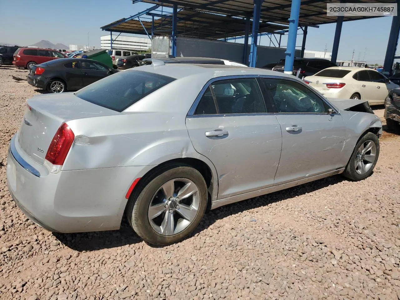 2C3CCAAG0KH745887 2019 Chrysler 300 Touring