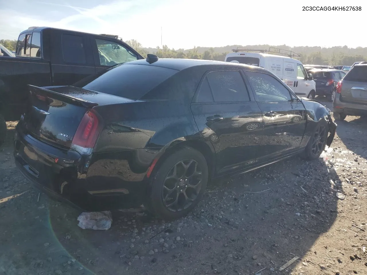 2C3CCAGG4KH627638 2019 Chrysler 300 S