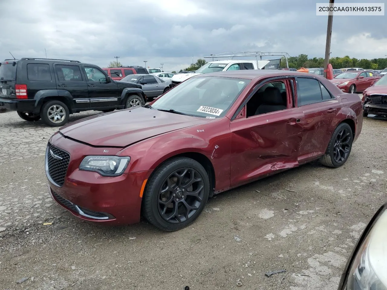 2019 Chrysler 300 Touring VIN: 2C3CCAAG1KH613575 Lot: 73223034