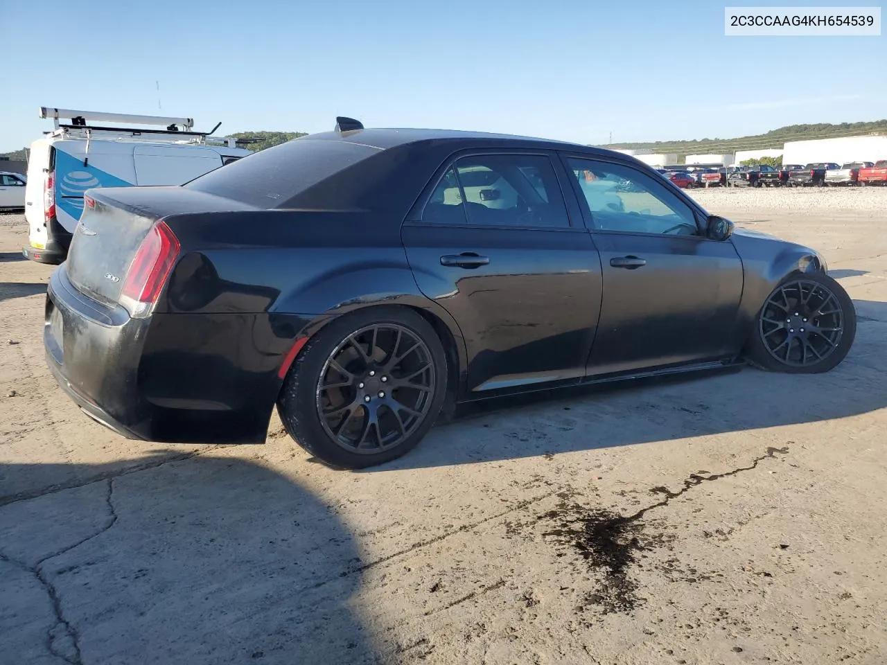 2C3CCAAG4KH654539 2019 Chrysler 300 Touring