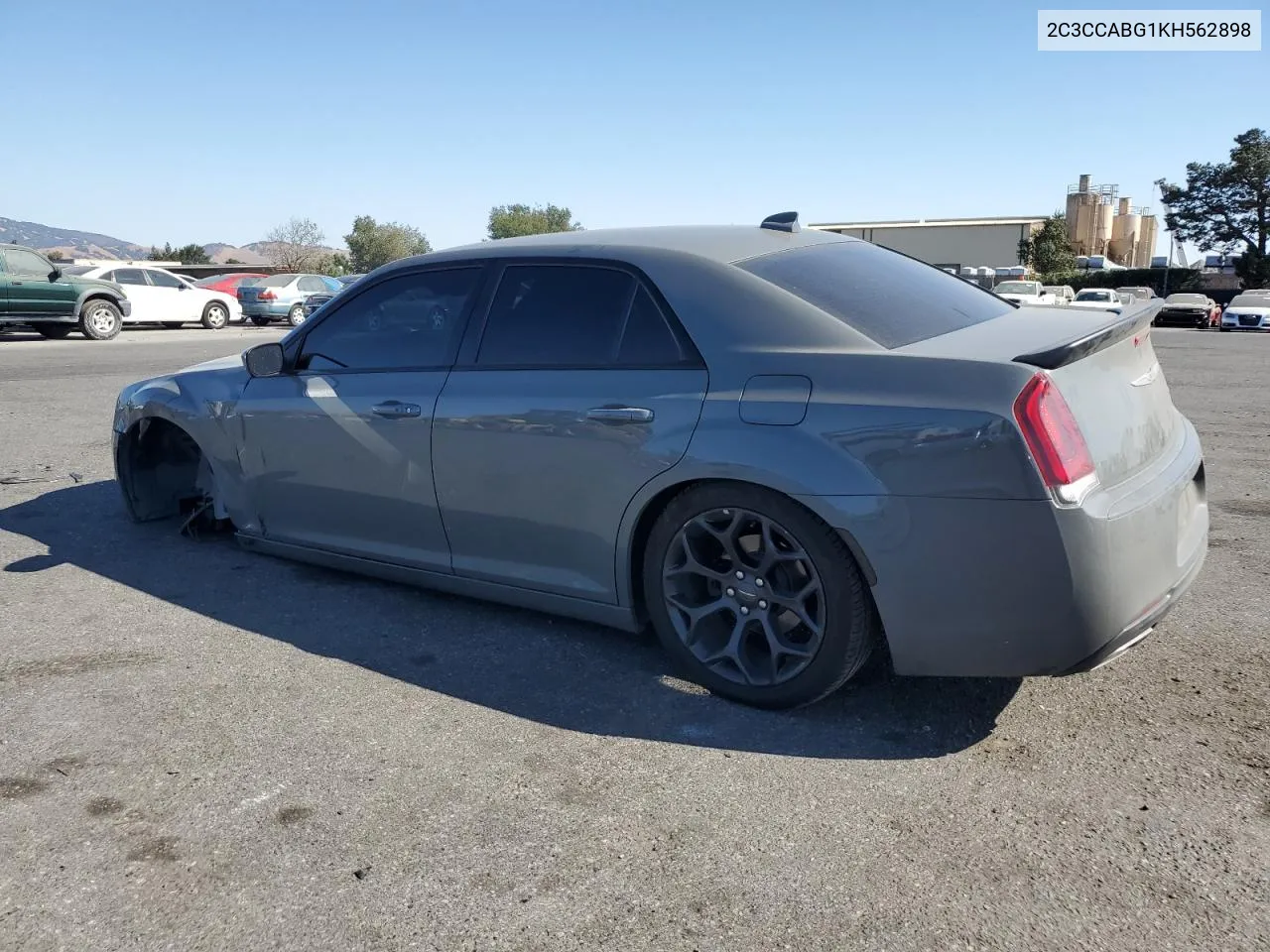 2C3CCABG1KH562898 2019 Chrysler 300 S