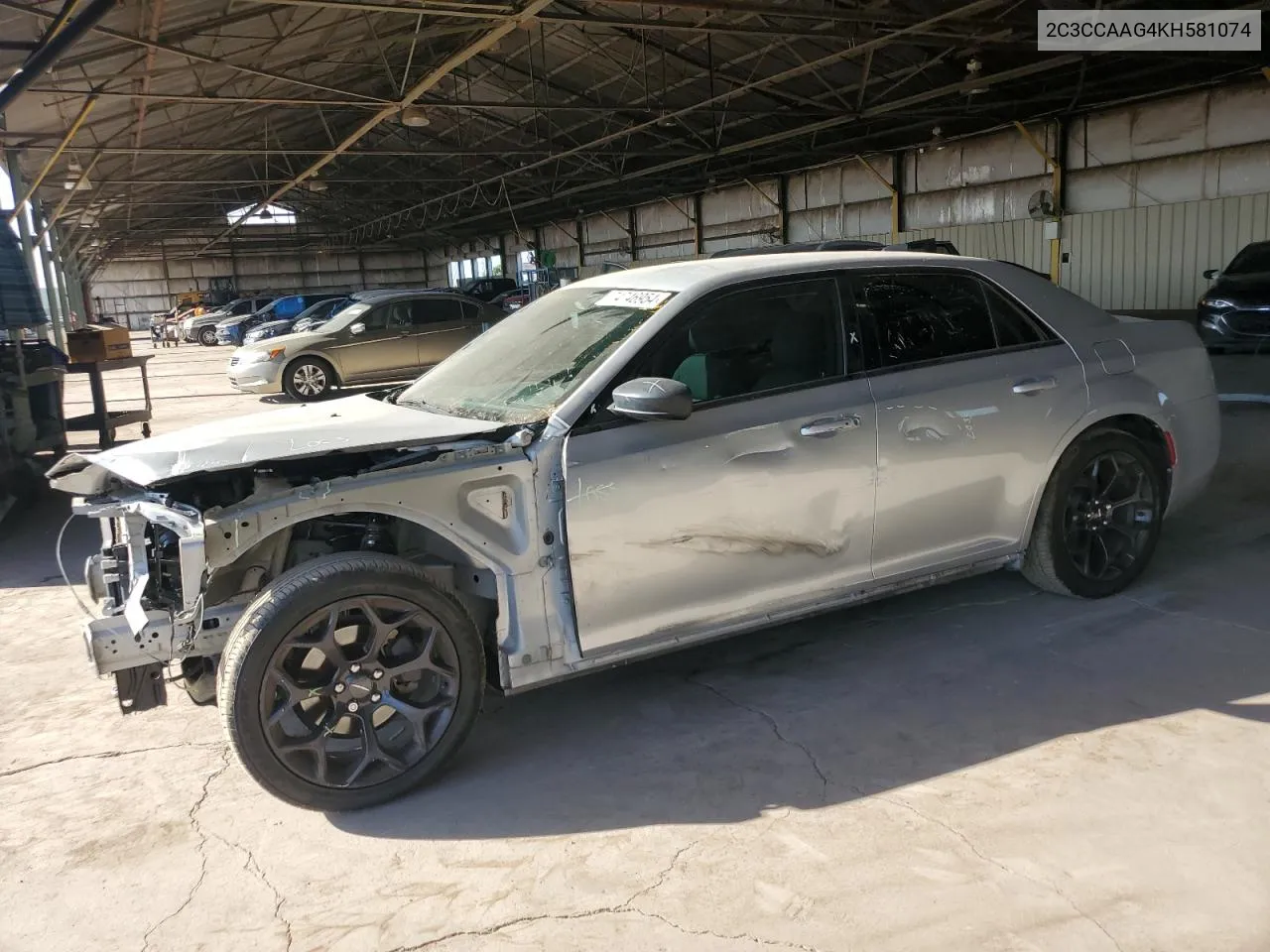 2C3CCAAG4KH581074 2019 Chrysler 300 Touring