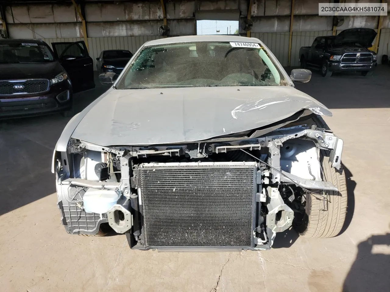 2C3CCAAG4KH581074 2019 Chrysler 300 Touring