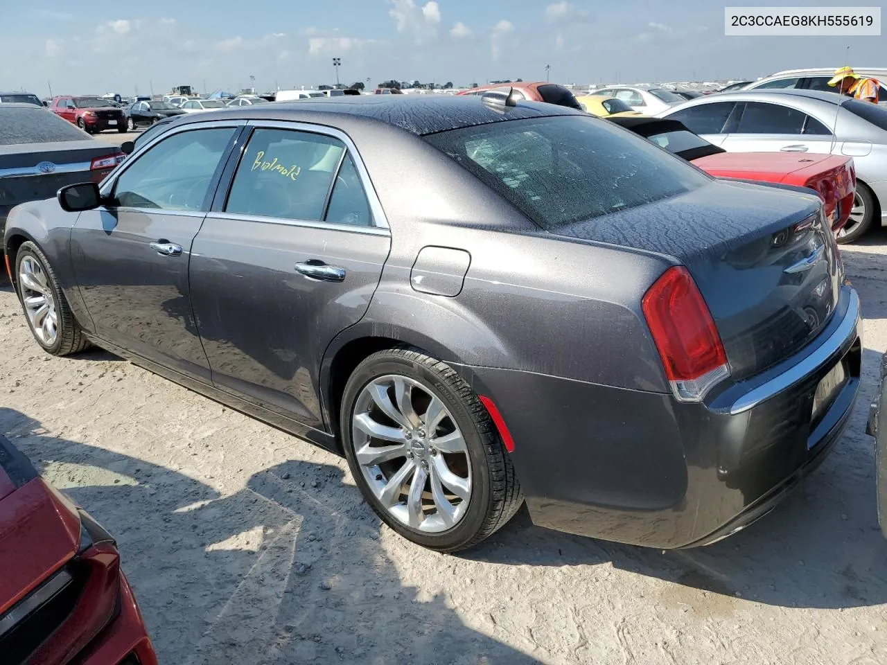 2C3CCAEG8KH555619 2019 Chrysler 300 Limited