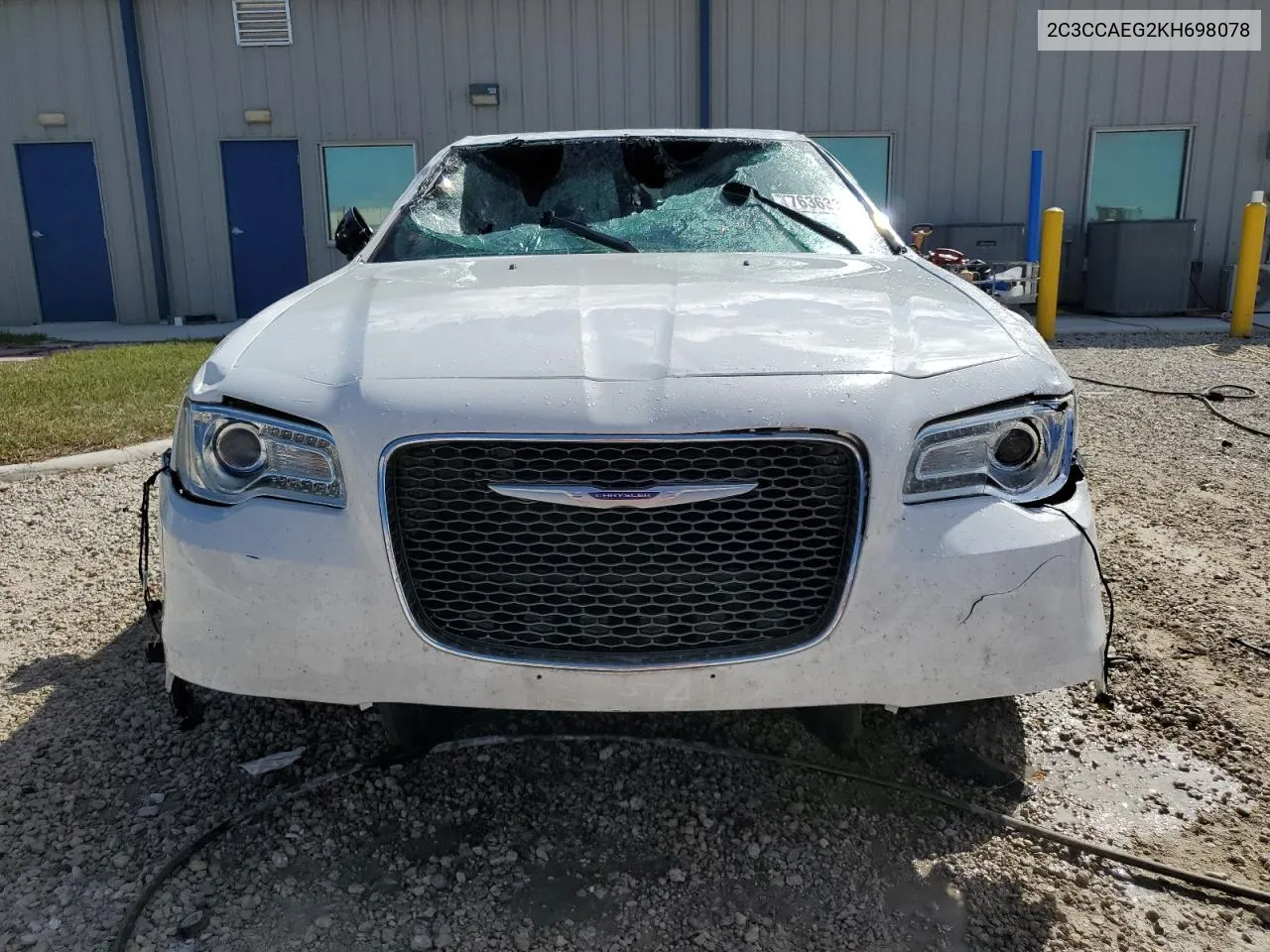 2019 Chrysler 300 Limited VIN: 2C3CCAEG2KH698078 Lot: 76363374