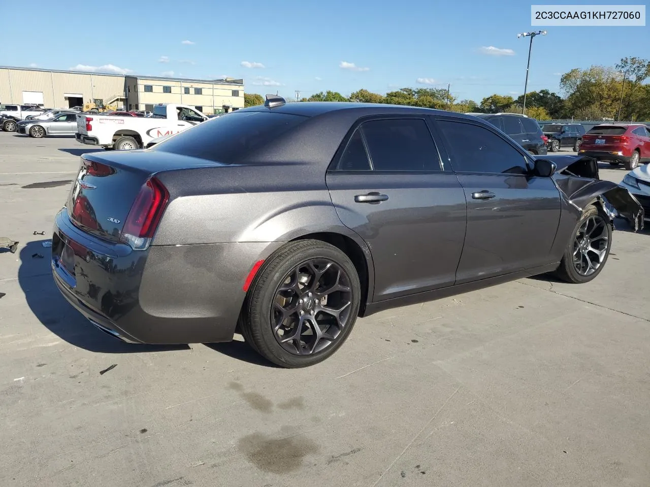 2019 Chrysler 300 Touring VIN: 2C3CCAAG1KH727060 Lot: 77829954