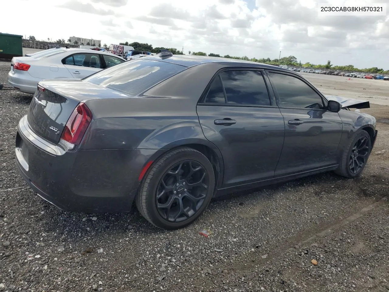 2C3CCABG8KH570321 2019 Chrysler 300 S