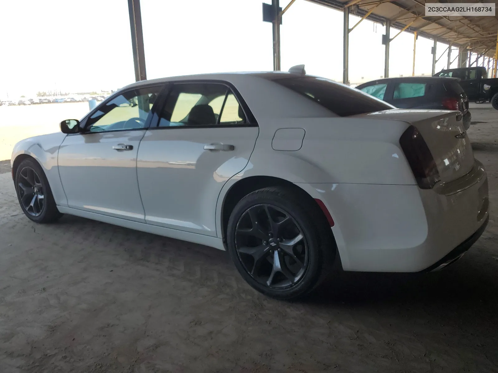 2020 Chrysler 300 Touring VIN: 2C3CCAAG2LH168734 Lot: 63674934