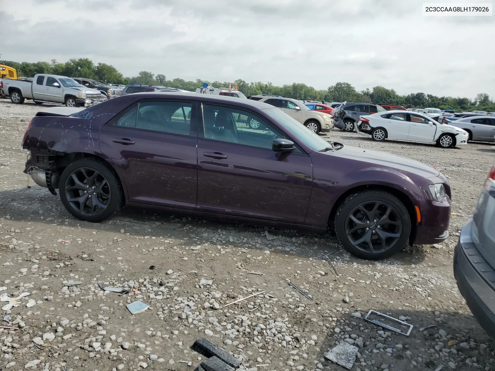 2C3CCAAG8LH179026 2020 Chrysler 300 Touring