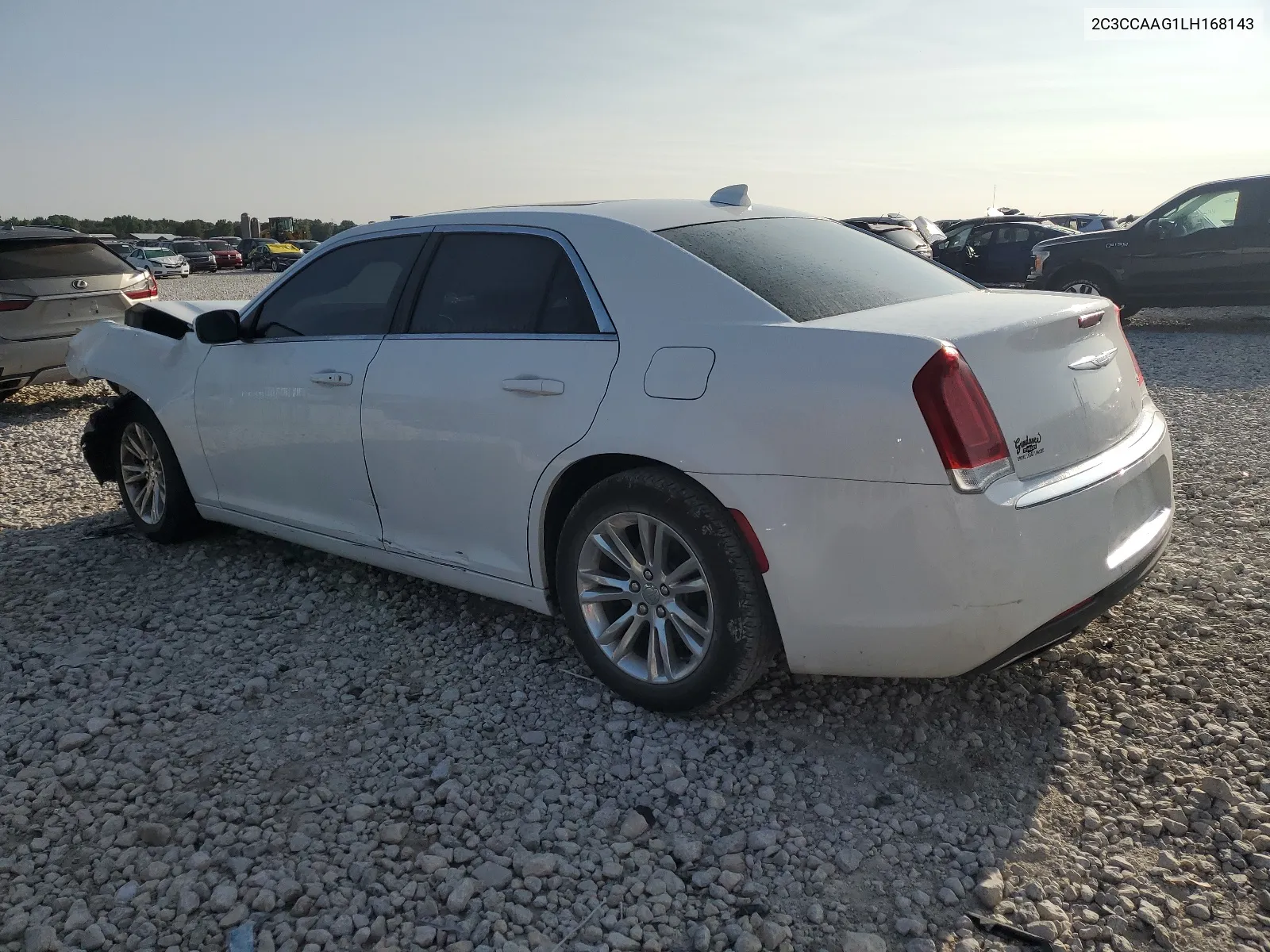 2020 Chrysler 300 Touring VIN: 2C3CCAAG1LH168143 Lot: 67468524