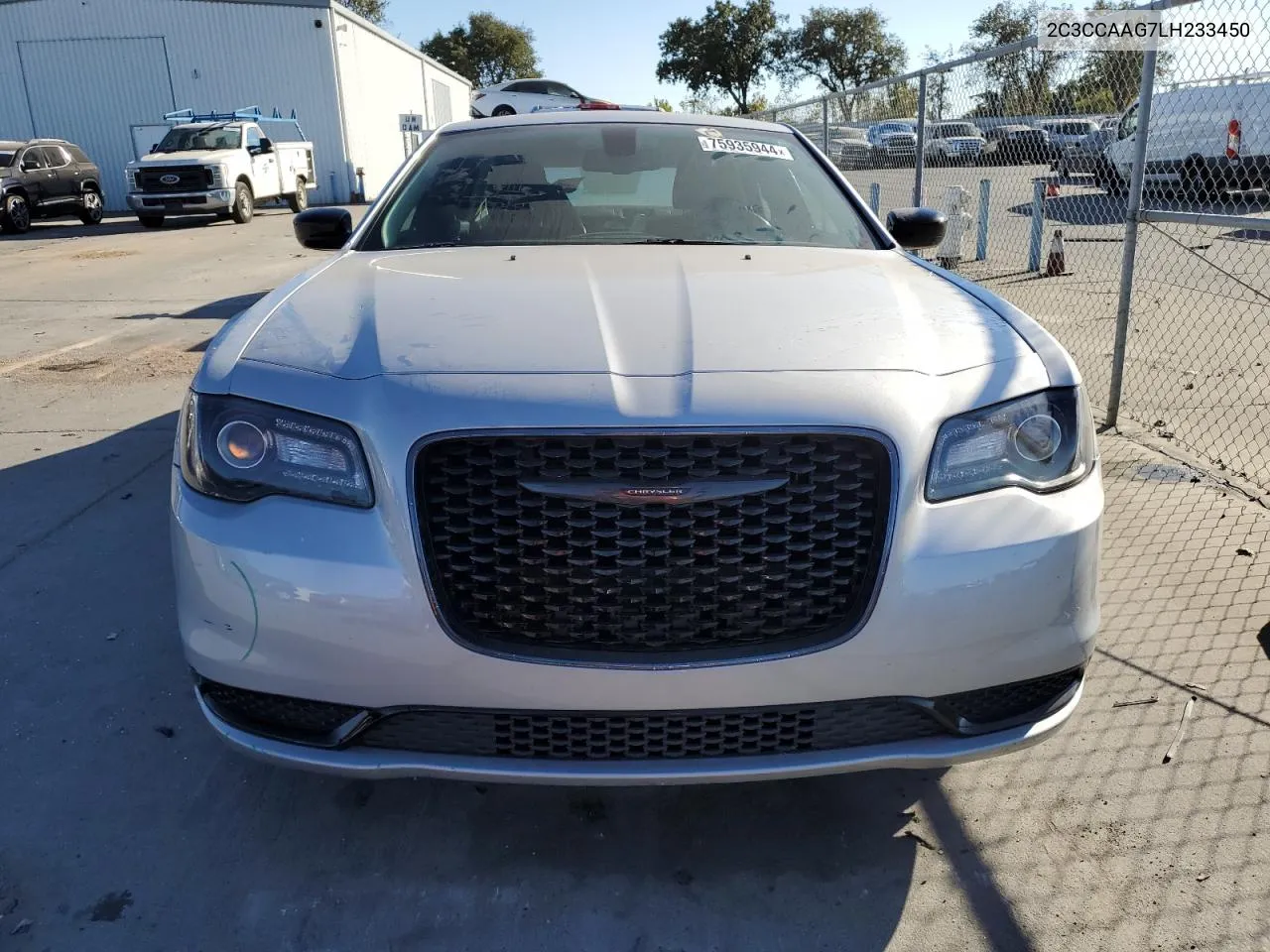 2020 Chrysler 300 Touring VIN: 2C3CCAAG7LH233450 Lot: 75935944