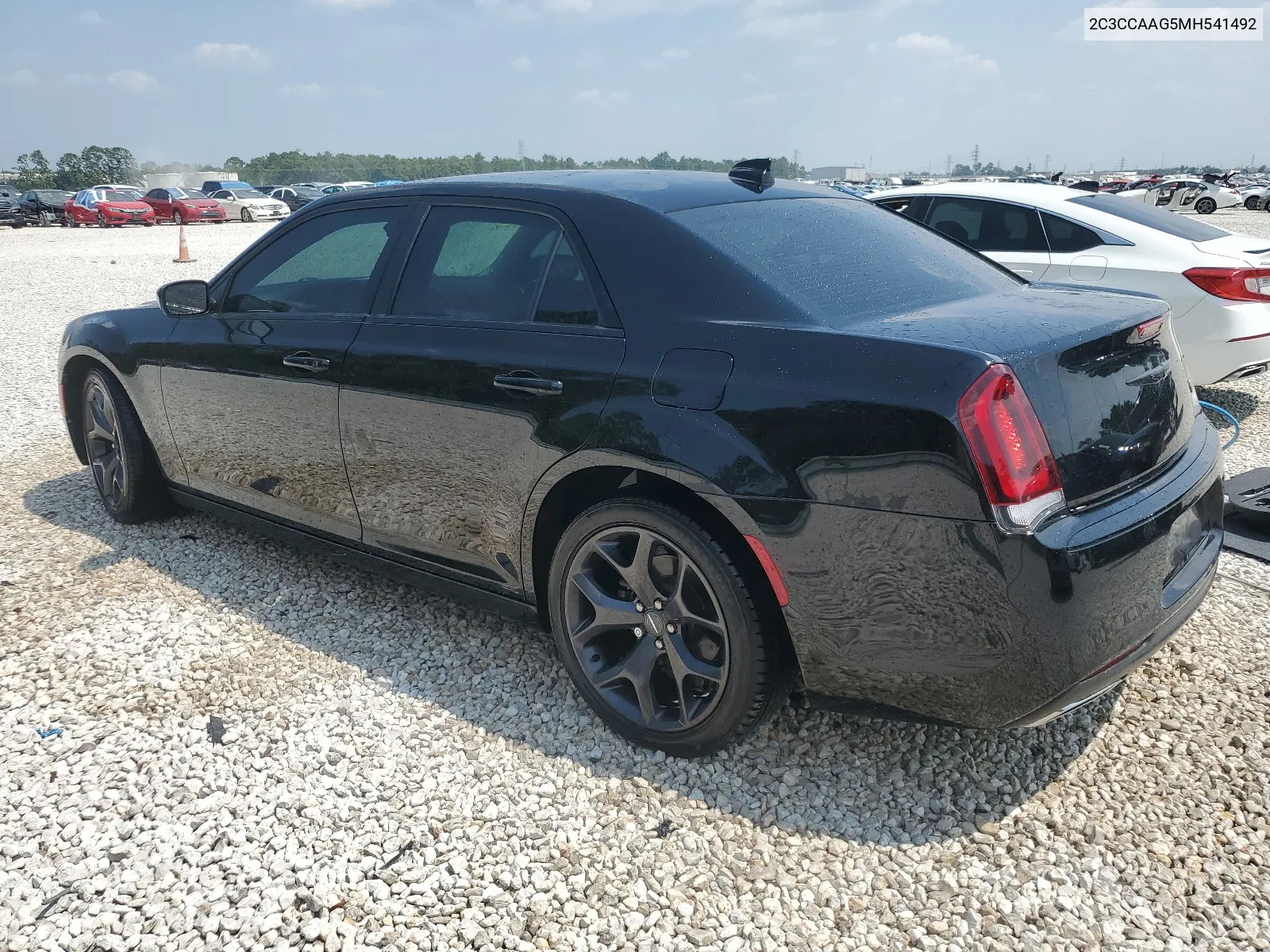 2021 Chrysler 300 Touring VIN: 2C3CCAAG5MH541492 Lot: 65680144