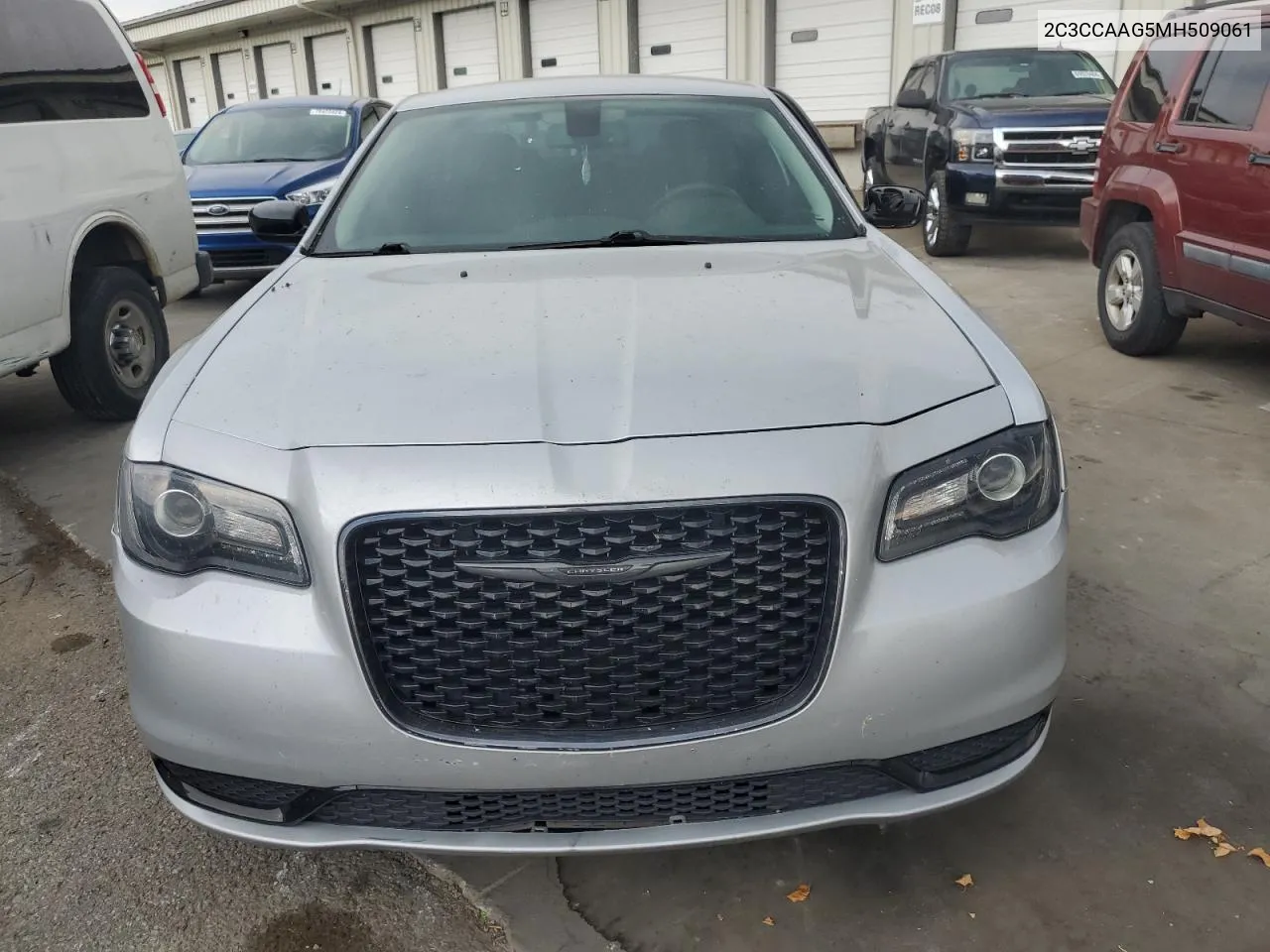 2021 Chrysler 300 Touring VIN: 2C3CCAAG5MH509061 Lot: 70003354