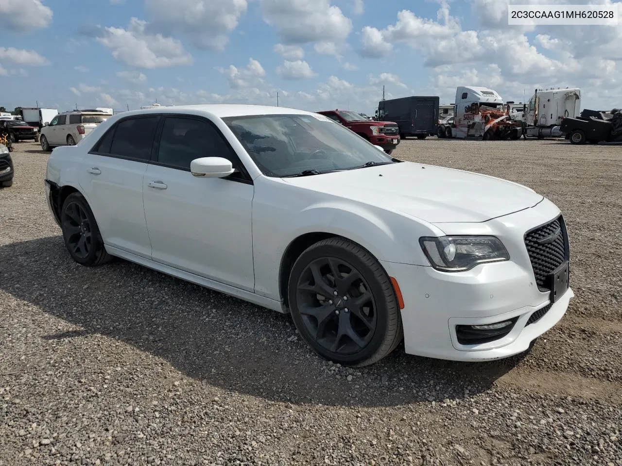 2021 Chrysler 300 Touring VIN: 2C3CCAAG1MH620528 Lot: 70870424