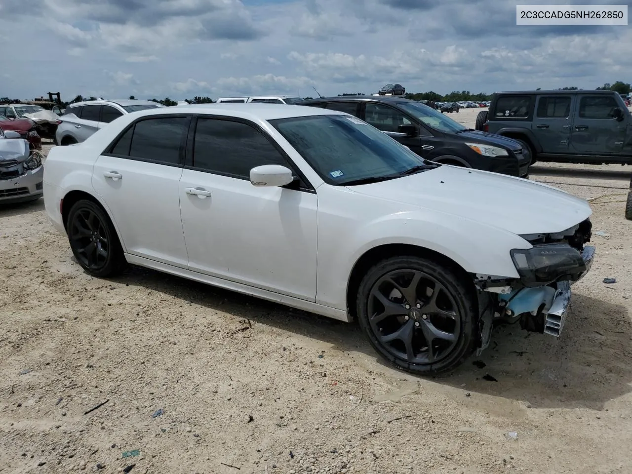 2022 Chrysler 300 Touring L VIN: 2C3CCADG5NH262850 Lot: 71542634