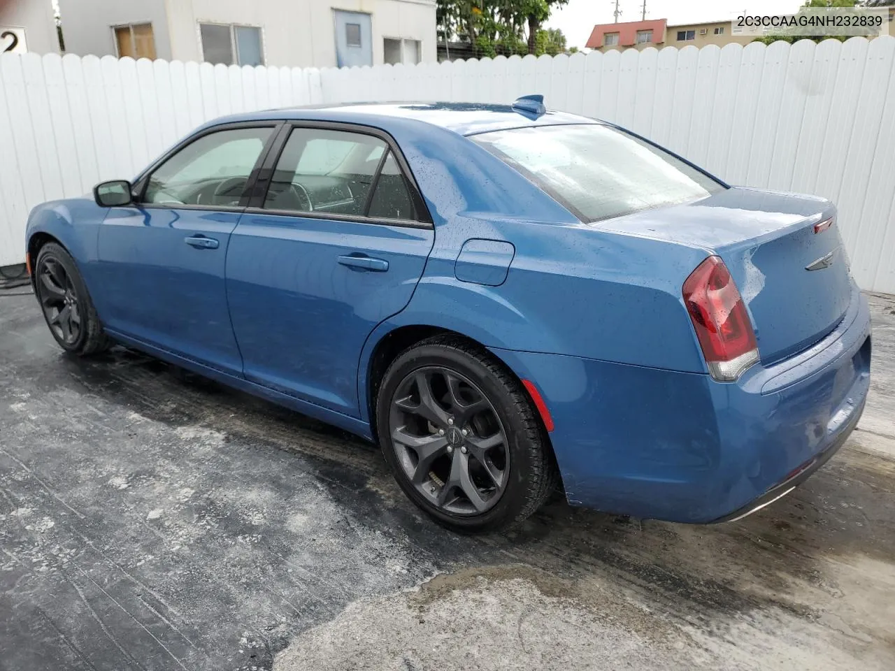 2022 Chrysler 300 Touring VIN: 2C3CCAAG4NH232839 Lot: 79602134