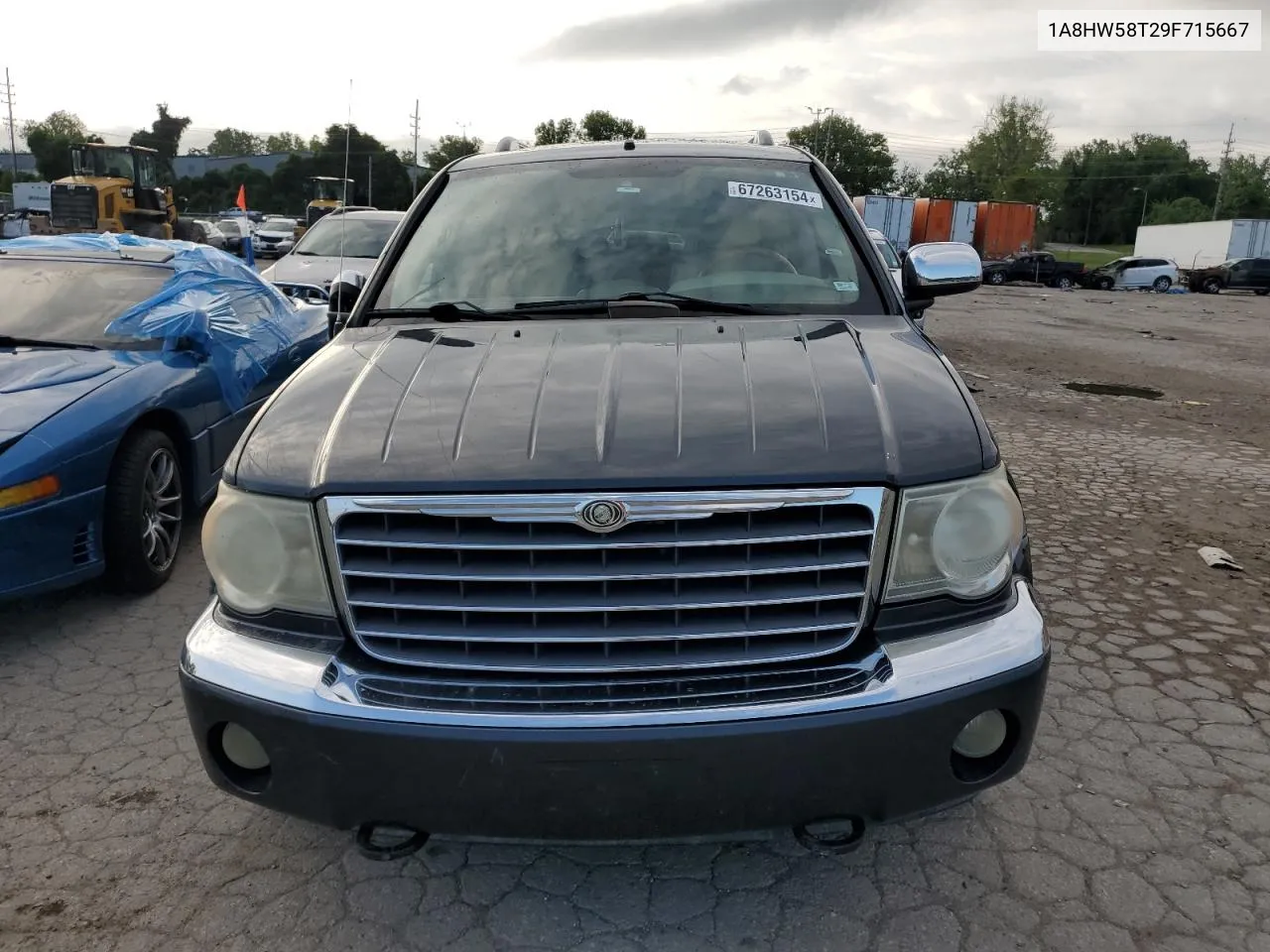 2009 Chrysler Aspen Limited VIN: 1A8HW58T29F715667 Lot: 67263154