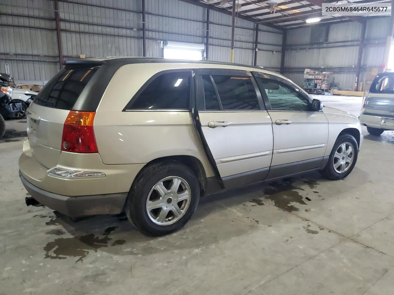 2004 Chrysler Pacifica VIN: 2C8GM68464R645677 Lot: 71043224