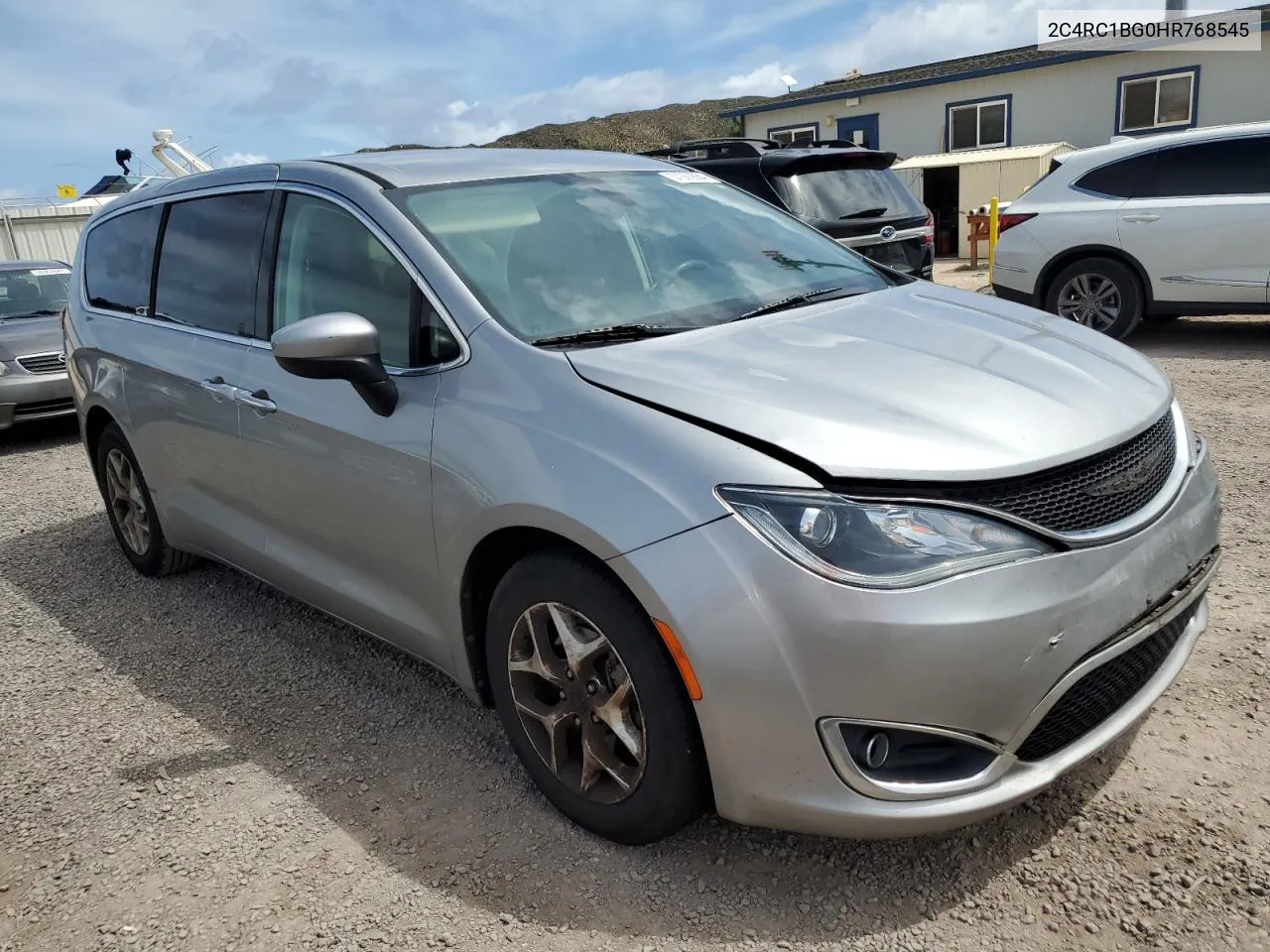 2017 Chrysler Pacifica Touring L VIN: 2C4RC1BG0HR768545 Lot: 57360884