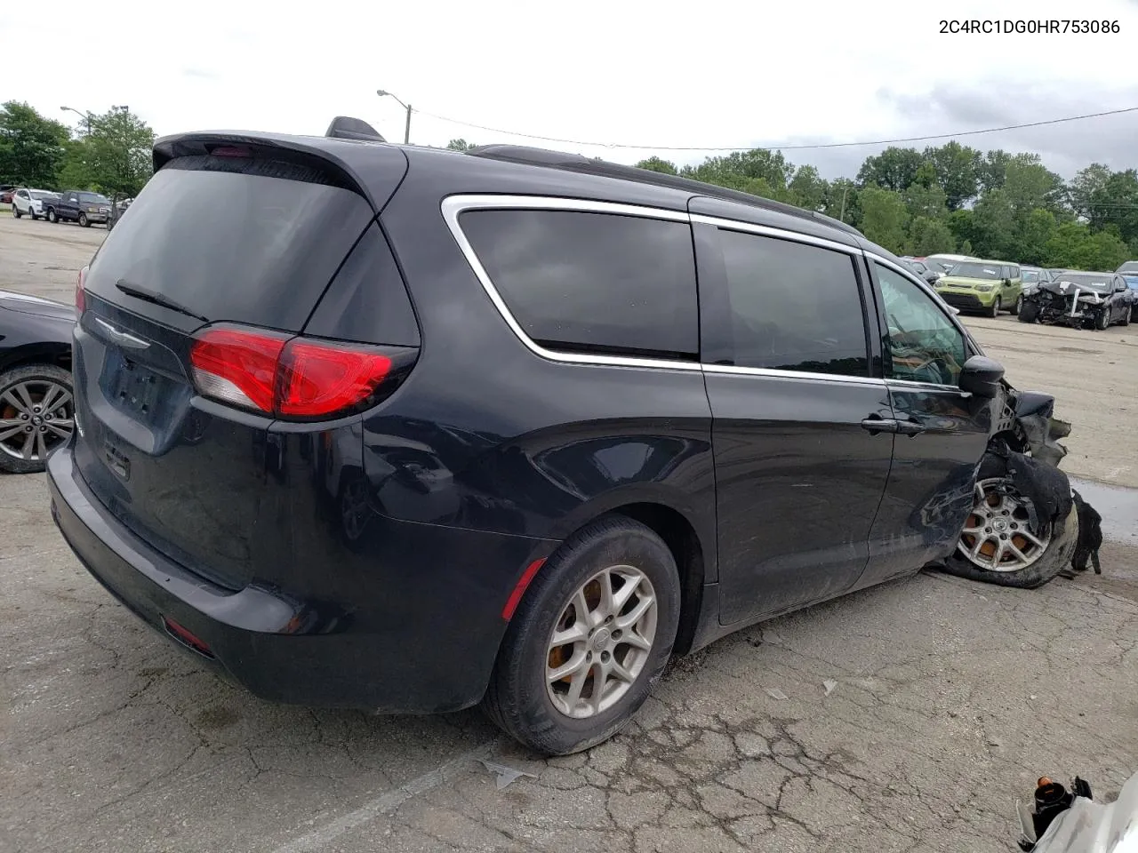 2017 Chrysler Pacifica Touring VIN: 2C4RC1DG0HR753086 Lot: 57737164