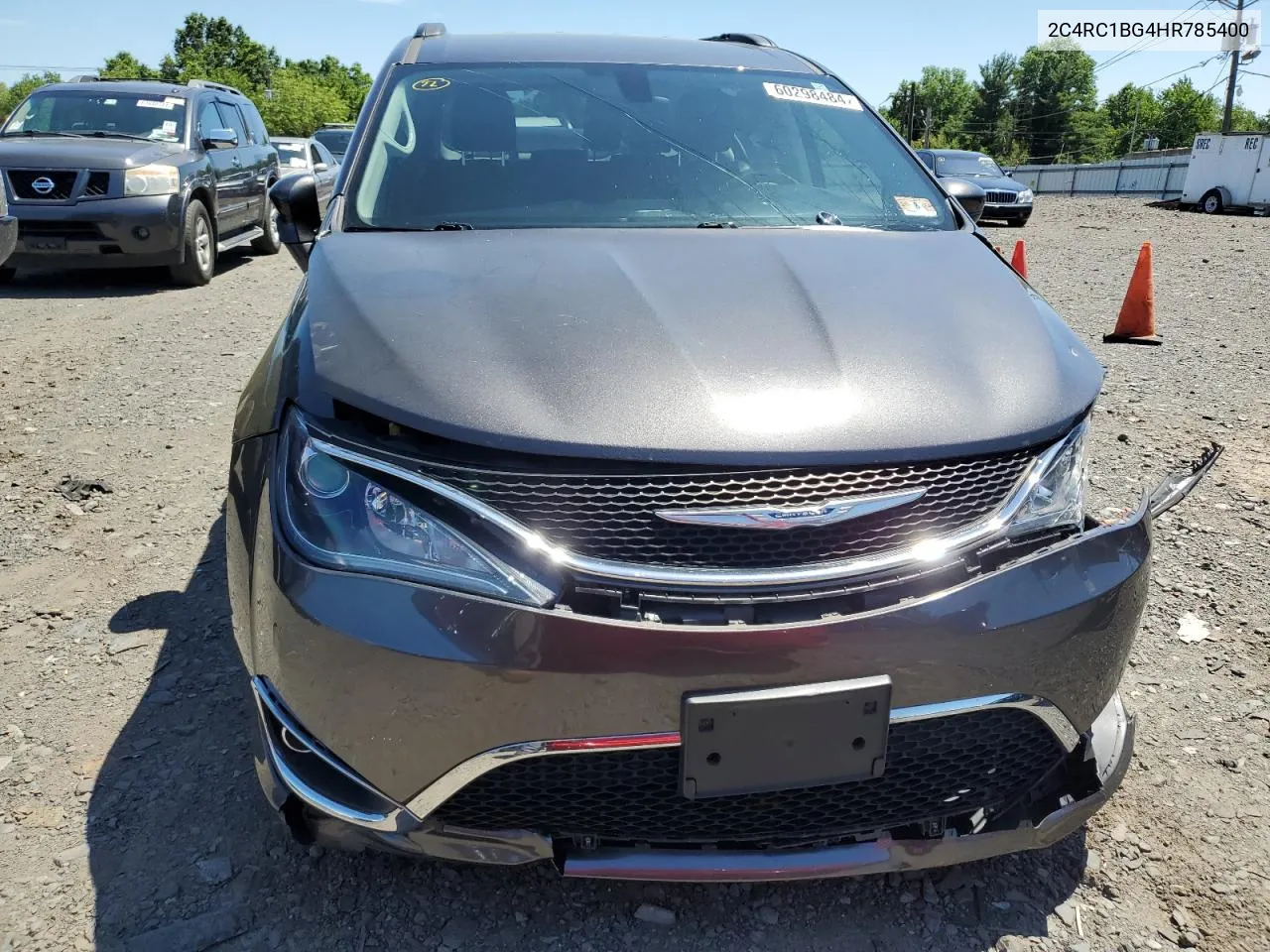 2C4RC1BG4HR785400 2017 Chrysler Pacifica Touring L