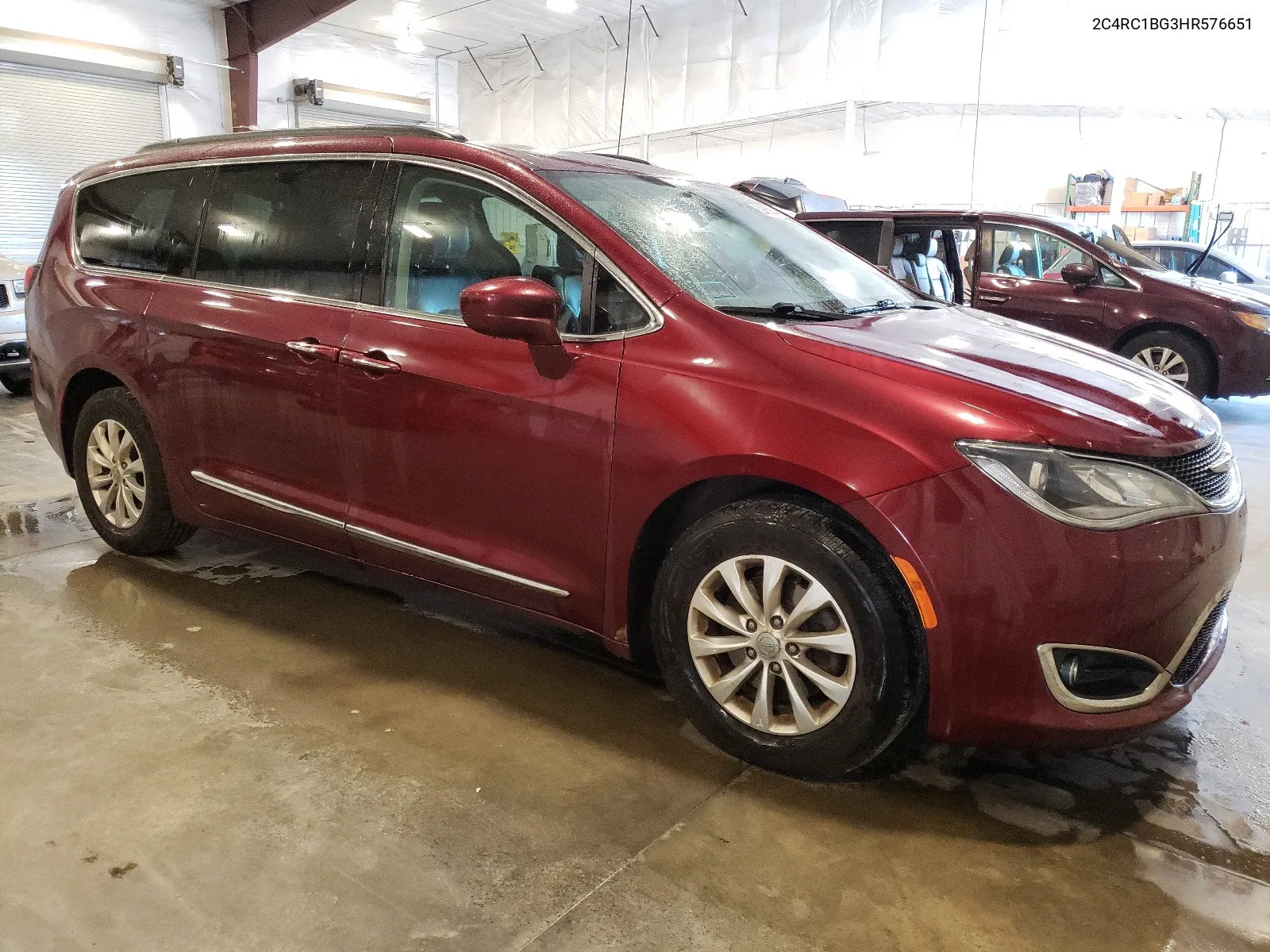 2017 Chrysler Pacifica Touring L VIN: 2C4RC1BG3HR576651 Lot: 62863924