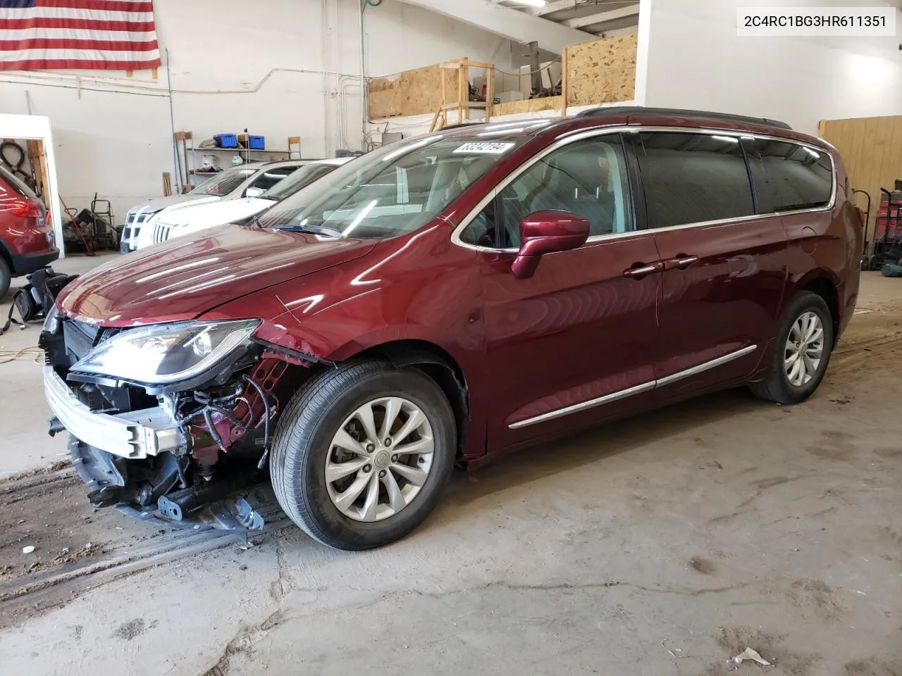 2C4RC1BG3HR611351 2017 Chrysler Pacifica Touring L