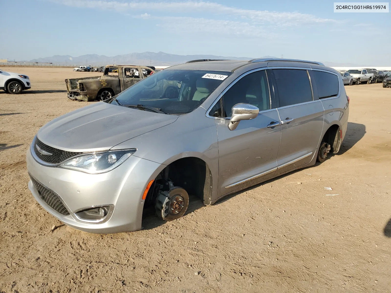 2017 Chrysler Pacifica Limited VIN: 2C4RC1GG1HR619974 Lot: 64276714