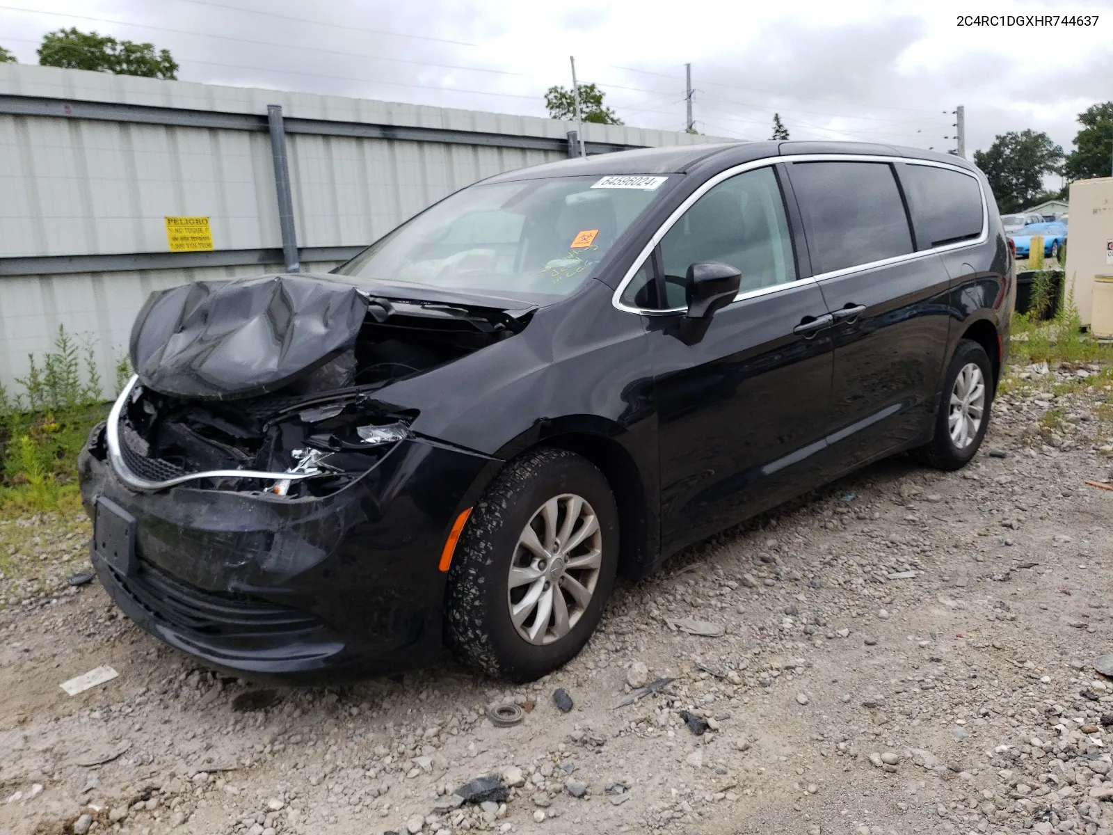 2C4RC1DGXHR744637 2017 Chrysler Pacifica Touring