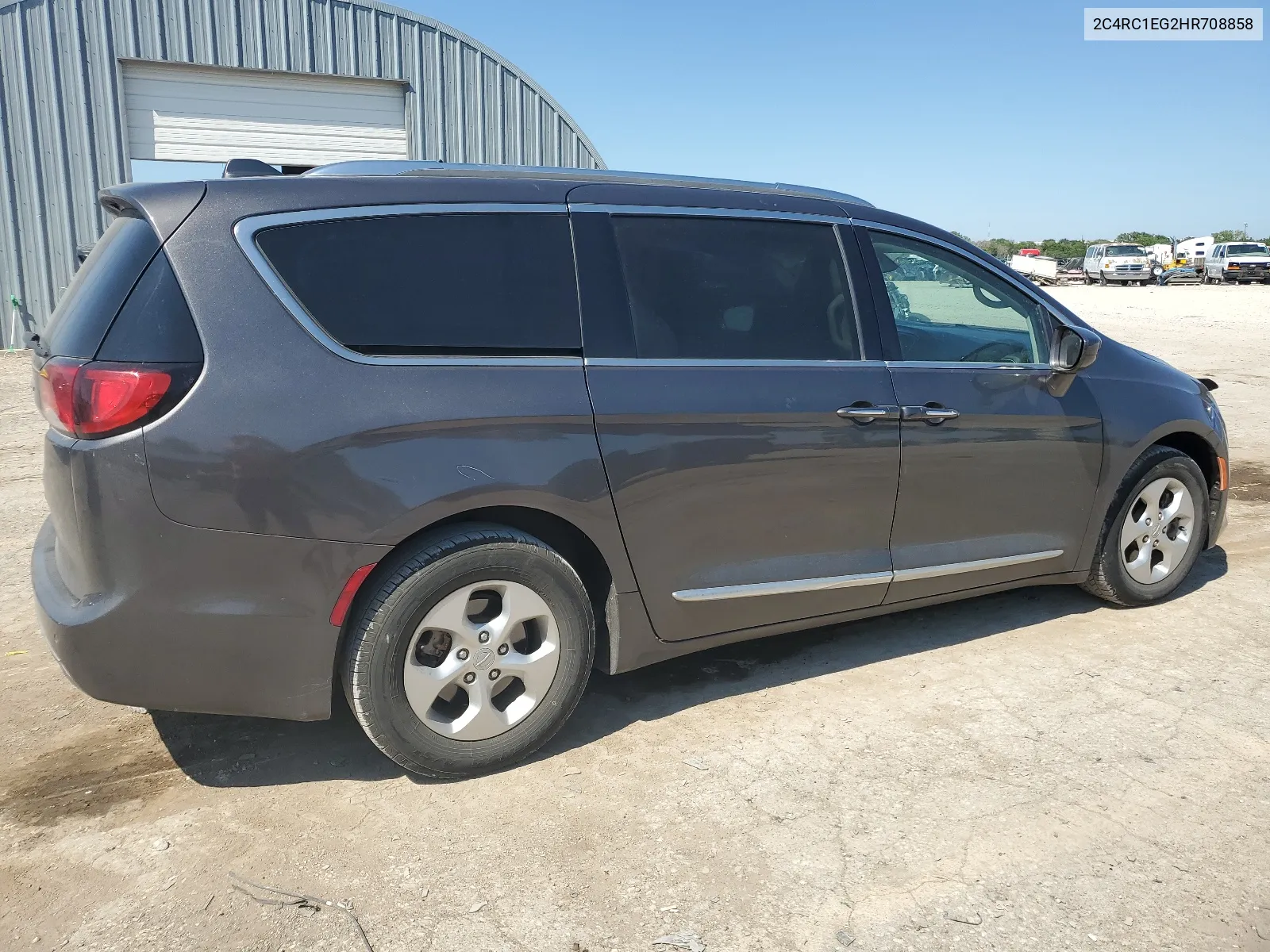 2017 Chrysler Pacifica Touring L Plus VIN: 2C4RC1EG2HR708858 Lot: 65950364