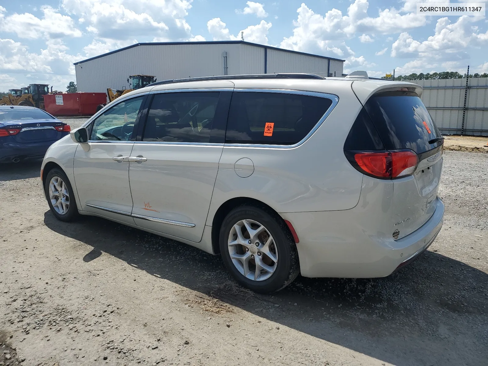 2C4RC1BG1HR611347 2017 Chrysler Pacifica Touring L