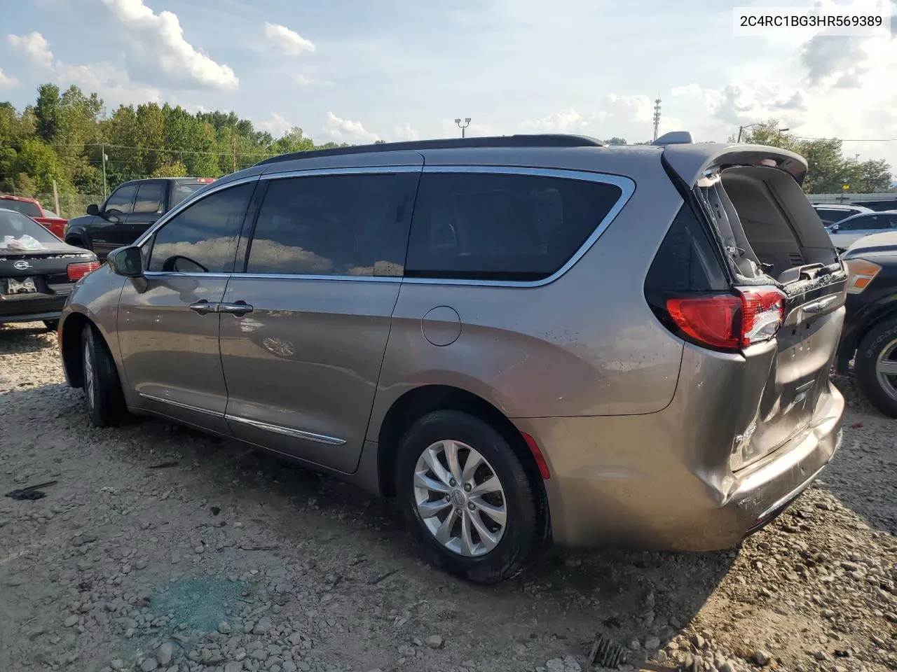 2C4RC1BG3HR569389 2017 Chrysler Pacifica Touring L