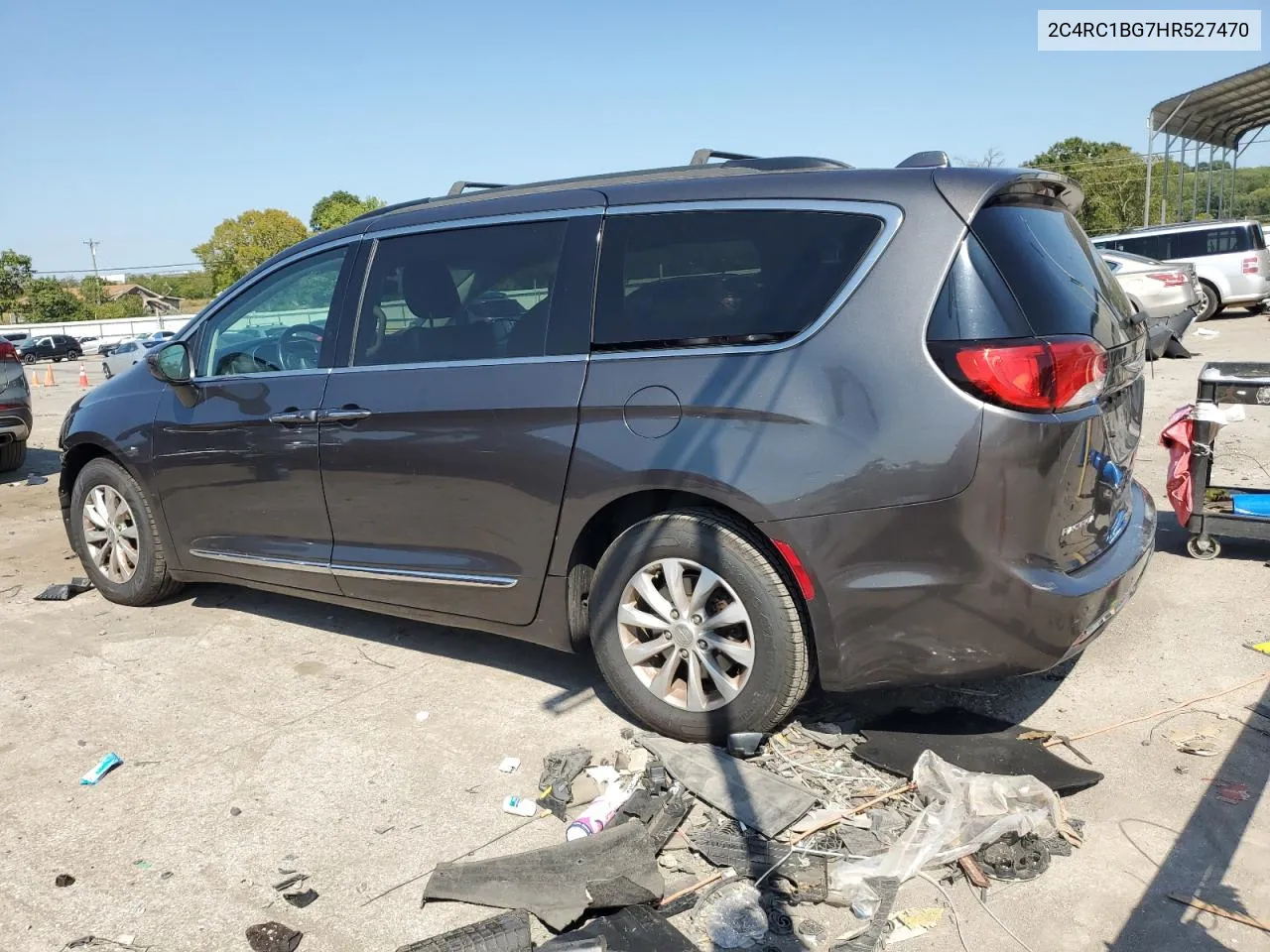 2C4RC1BG7HR527470 2017 Chrysler Pacifica Touring L