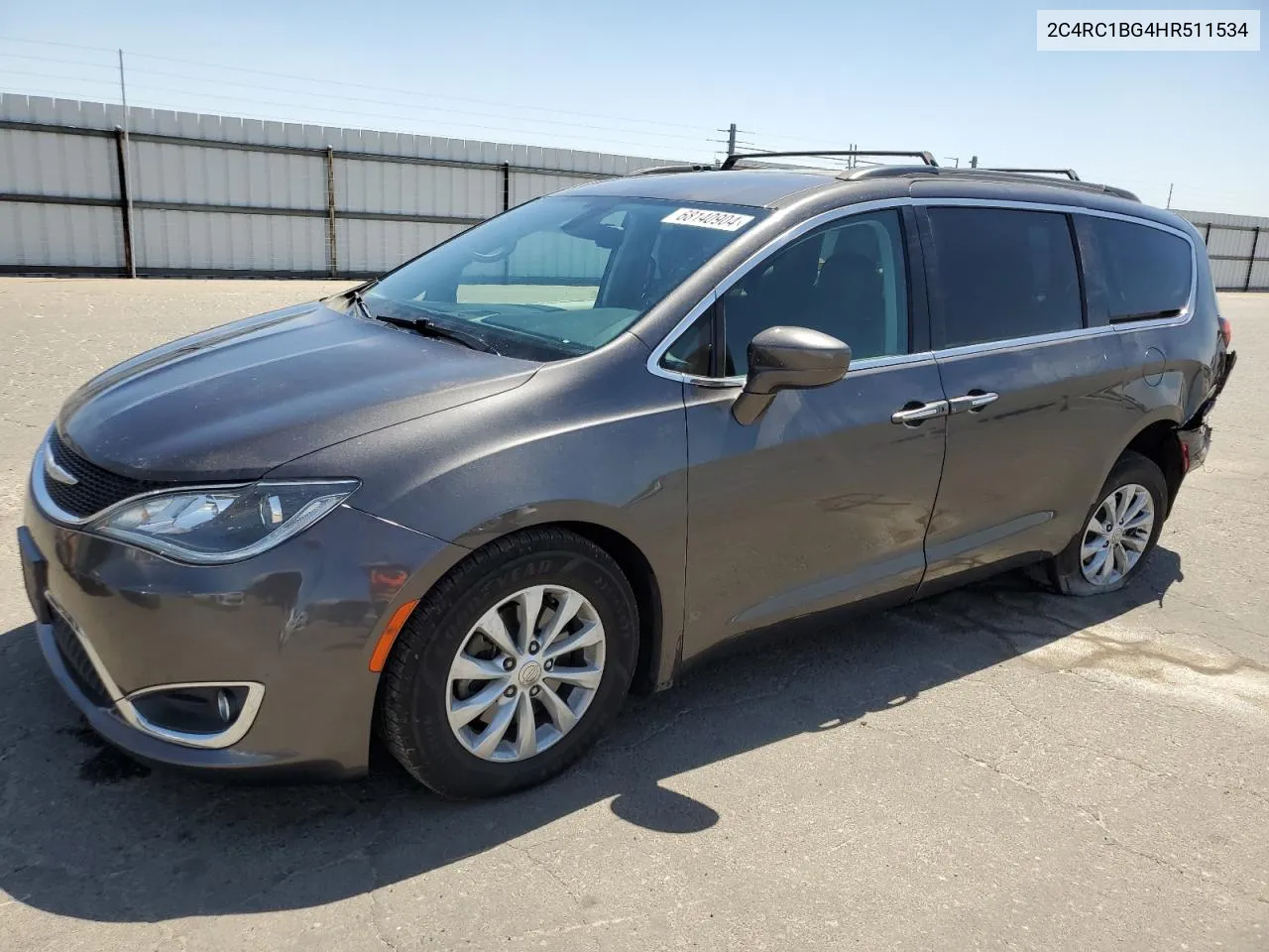 2017 Chrysler Pacifica Touring L VIN: 2C4RC1BG4HR511534 Lot: 68140904