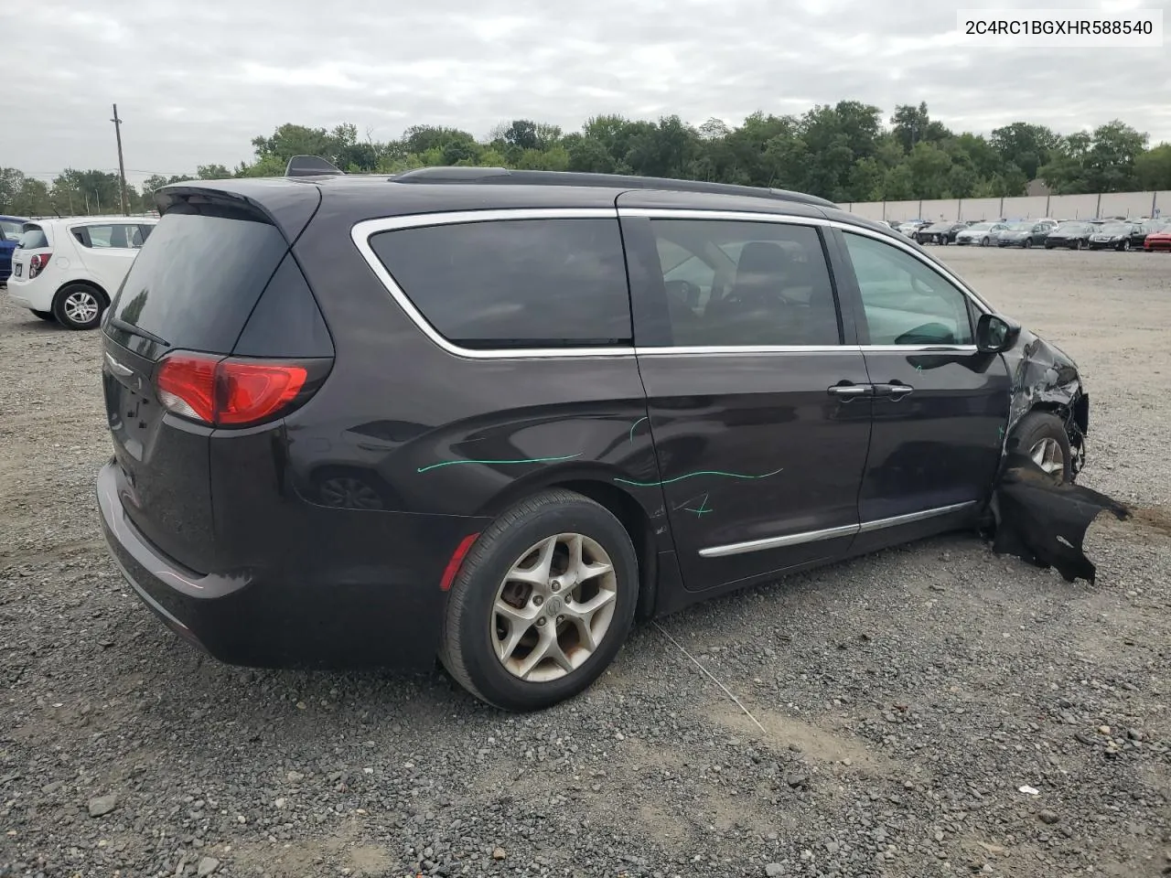 2017 Chrysler Pacifica Touring L VIN: 2C4RC1BGXHR588540 Lot: 68235094