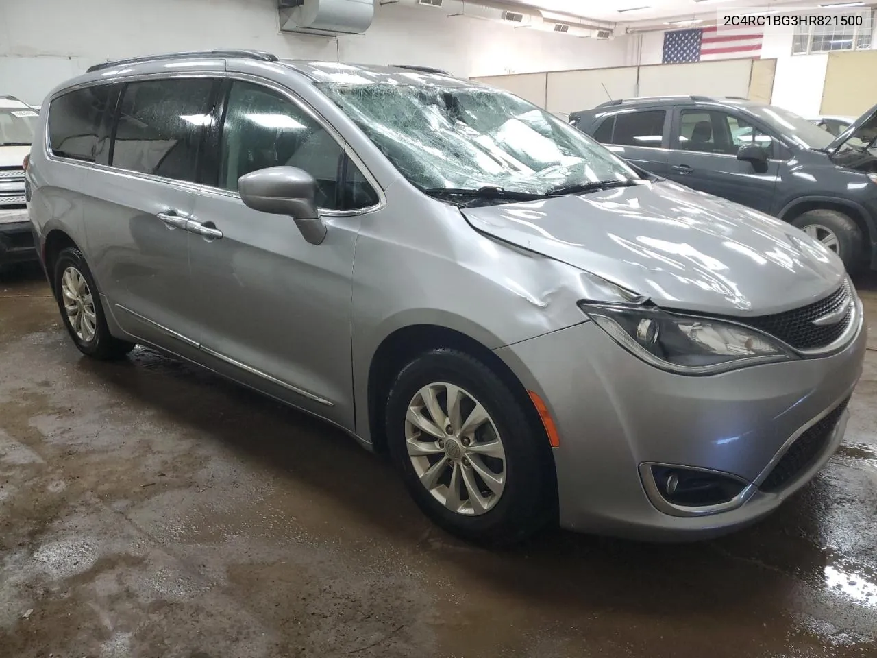 2C4RC1BG3HR821500 2017 Chrysler Pacifica Touring L