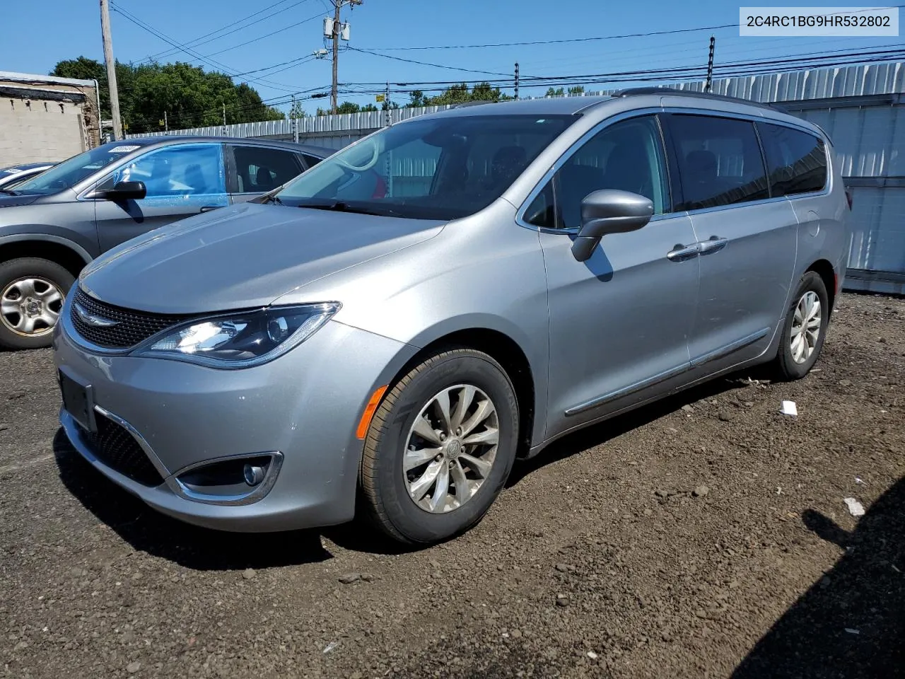 2017 Chrysler Pacifica Touring L VIN: 2C4RC1BG9HR532802 Lot: 69978544