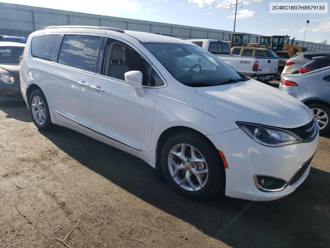 2C4RC1BG7HR579133 2017 Chrysler Pacifica Touring L