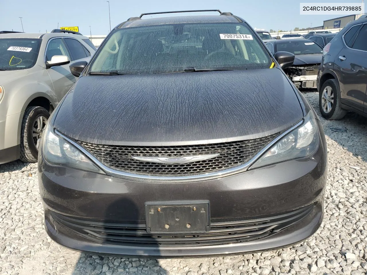 2C4RC1DG4HR739885 2017 Chrysler Pacifica Touring