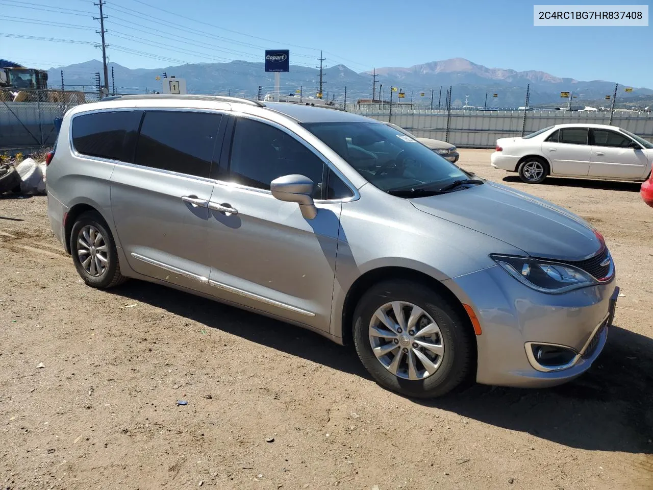 2017 Chrysler Pacifica Touring L VIN: 2C4RC1BG7HR837408 Lot: 70085024