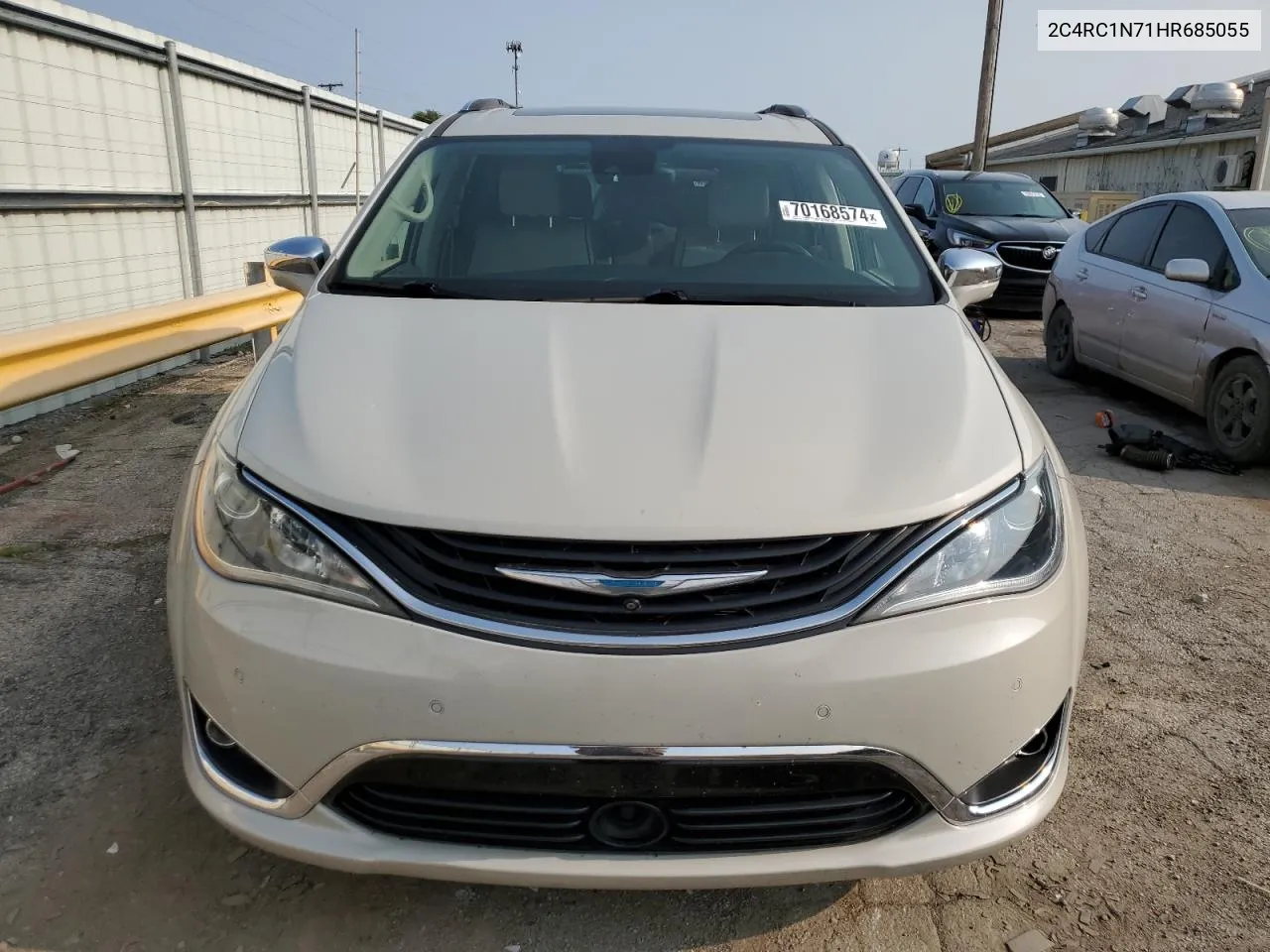 2C4RC1N71HR685055 2017 Chrysler Pacifica Ehybrid Platinum