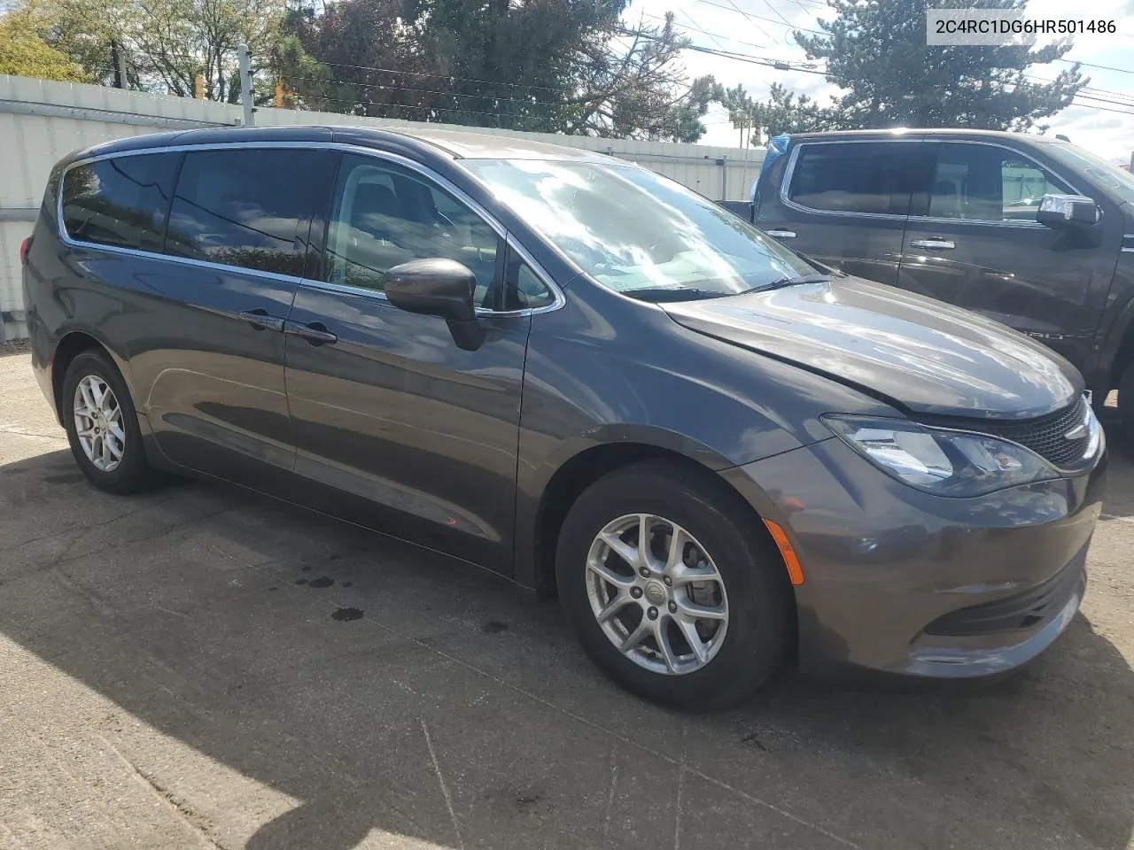 2C4RC1DG6HR501486 2017 Chrysler Pacifica Touring